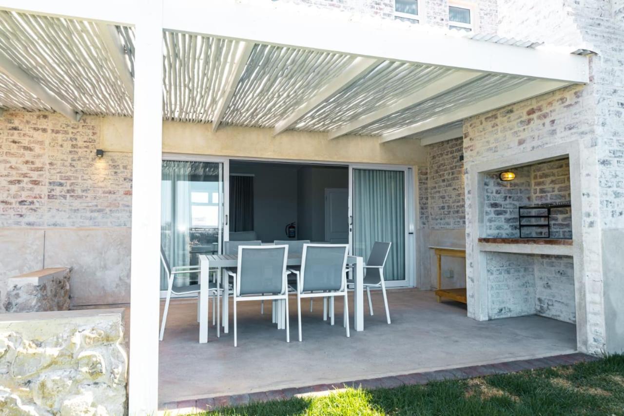 Blue Bay Lodge Saldanha Bay Екстериор снимка