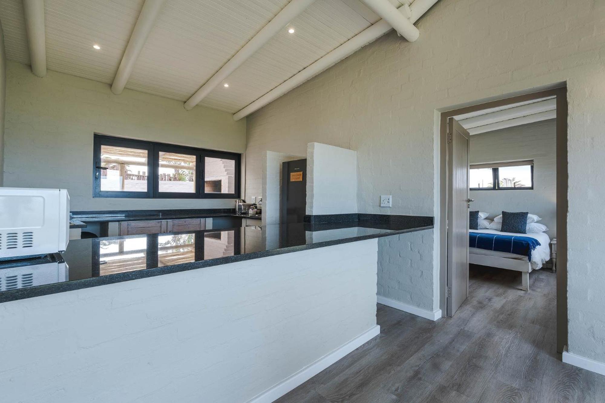 Blue Bay Lodge Saldanha Bay Екстериор снимка