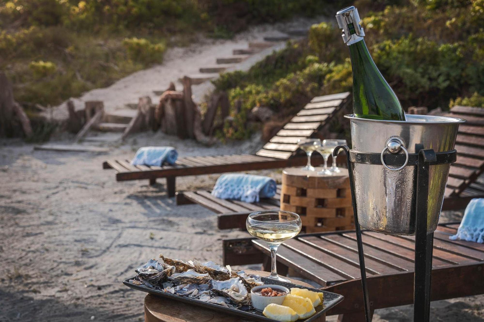 Blue Bay Lodge Saldanha Bay Екстериор снимка
